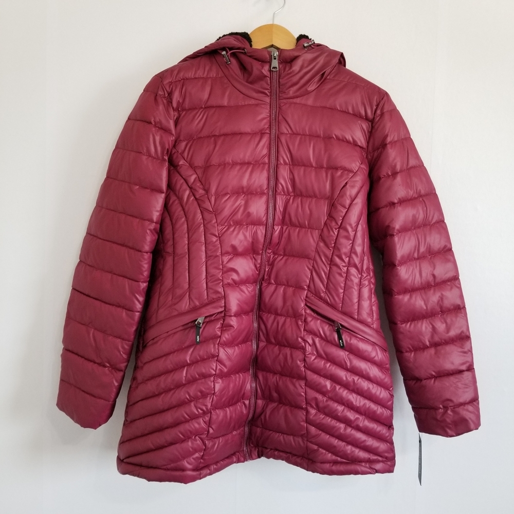 NWT Kenneth Cole Burgundy Puffer Jacket Size Medium